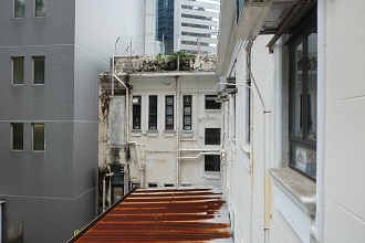 维修前 - 保良局主楼